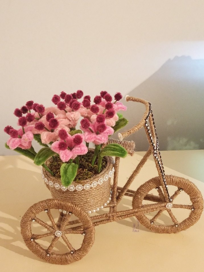 El Yapımı Pembe Şönil Çiçekli Jüt İpli Bisiklet - Görsel 3