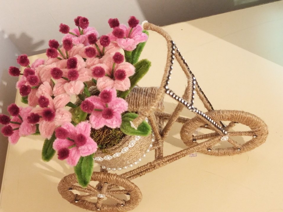 El Yapımı Pembe Şönil Çiçekli Jüt İpli Bisiklet - Görsel 5