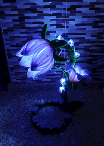 El Yapımı Işıklı Tel Çiçek Dekoru - Görsel 4