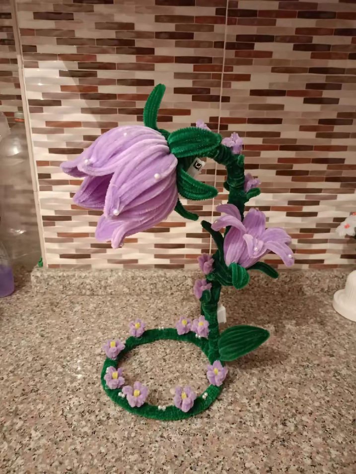 El Yapımı Işıklı Tel Çiçek Dekoru - Görsel 3