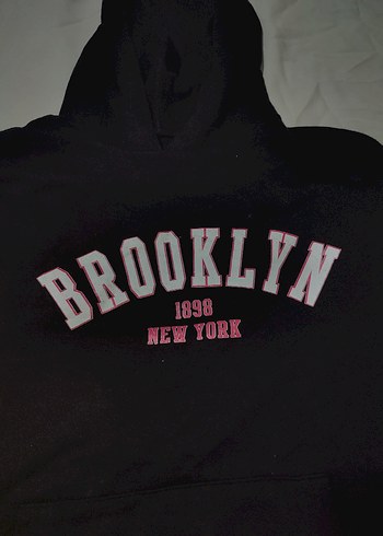 Brooklyn Baskılı Kapüşonlu Siyah Sweatshirt - Görsel 2