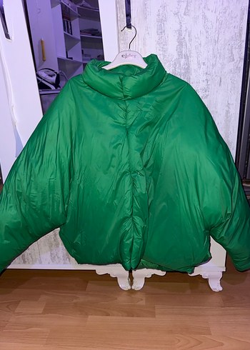 Bershka Şişme Mont Ünisex - Görsel 3