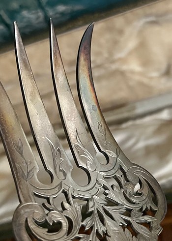 FRANSIZ DAMGALI SERVİS ÇATALI - Görsel 5