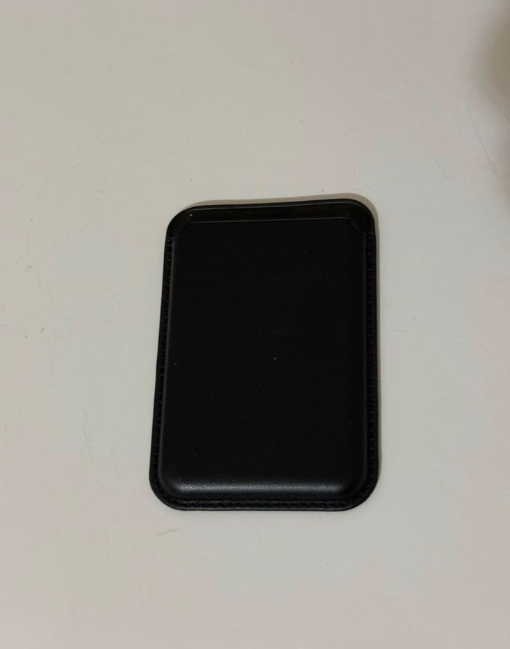 Magsafeli siyah cüzdan - Görsel 2