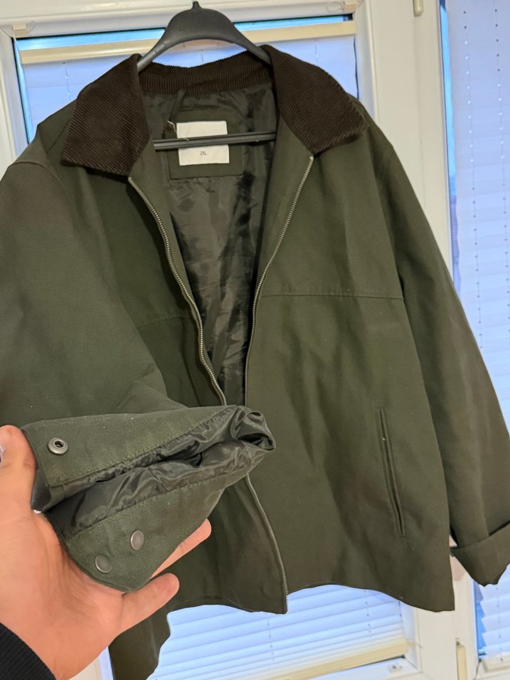 LCW Haki Mevsimlik Ceket  Temiz ve Şık - Görsel 4