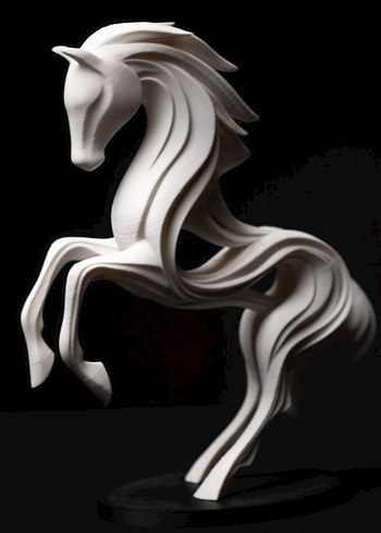 Beyaz Gri At Figürü - Görsel 3