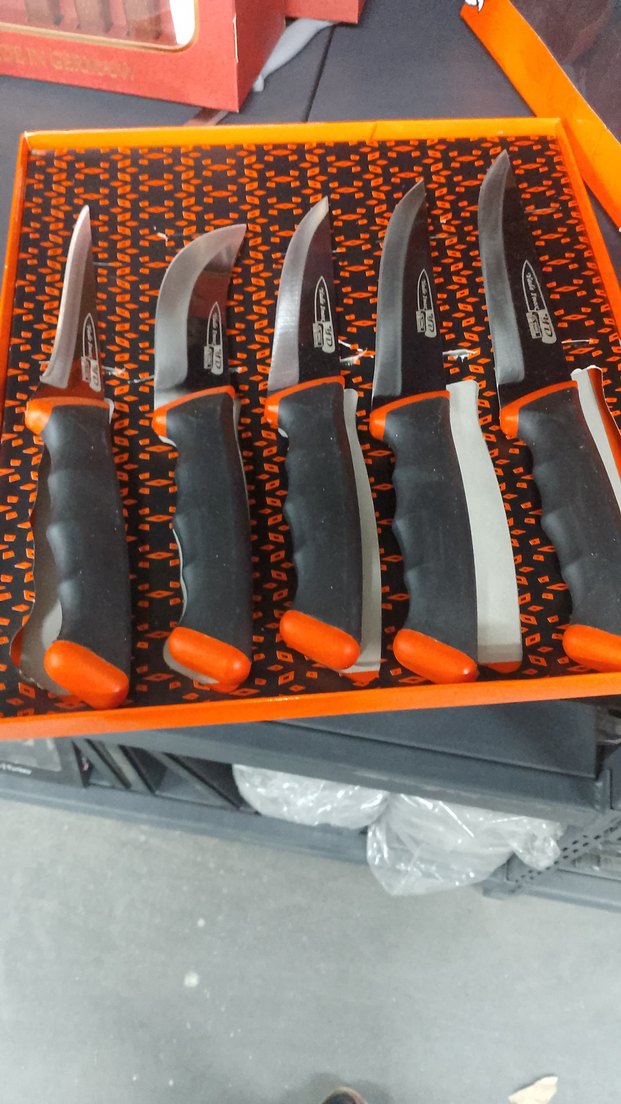 Siyah Saplı 5 Parça Yatağan serisi - Görsel 3