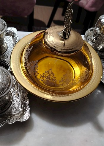 Etnik Desenli Parlak Altın Kapaklı Servis Tabağı - Görsel 2