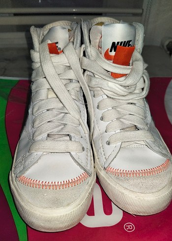 Beyaz Yüksek Tabanlı Nike Spor Ayakkabı - Görsel 7