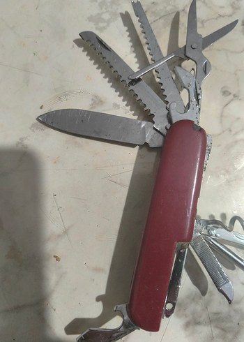 Kırmızı Çok Fonksiyonlu Çakı - Görsel 2