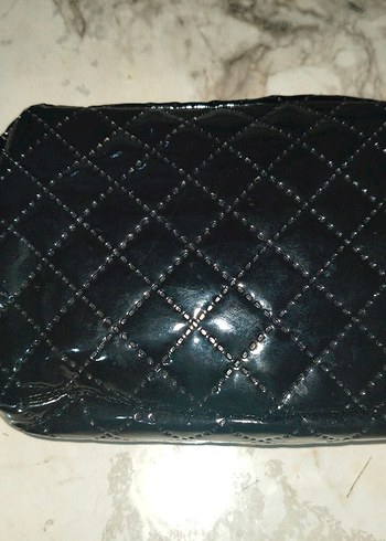 Deri Fermuarlı Siyah Makyaj Çantası - Görsel 3