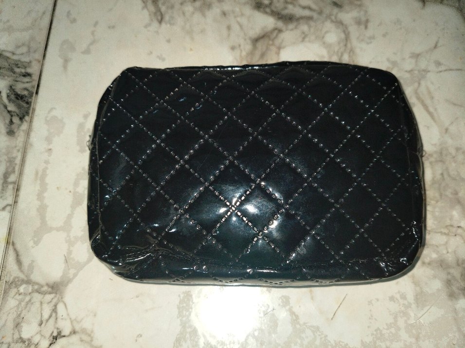 Deri Fermuarlı Siyah Makyaj Çantası - Görsel 3