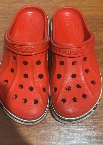 Crocs 44