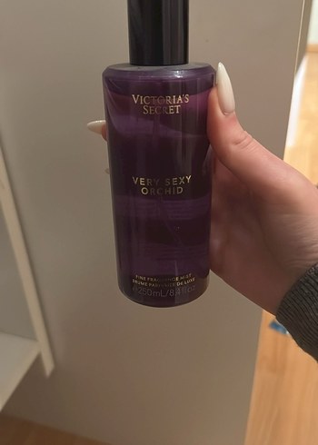 Victoria's Secret Very Sexy Orchid Kadın Parfümü - Görsel 2