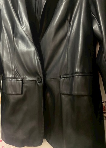 Düğmeli Siyah Deri Kadın Ceket - Görsel 2