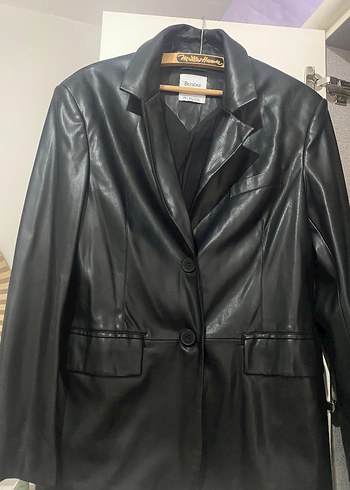 Düğmeli Siyah Deri Kadın Ceket - Görsel 3