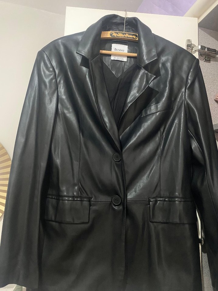 Düğmeli Siyah Deri Kadın Ceket - Görsel 3