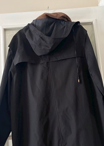 Düğmeli Siyah Uzun yağmurluk - Görsel 3