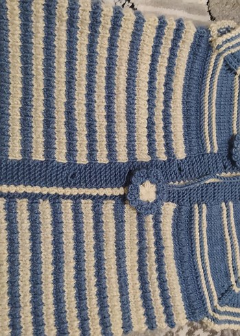 Mavi Beyaz Çizgili Örgü Hırka - Görsel 2