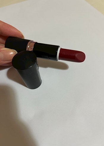 Flormar Bordo Ruj - Görsel 5