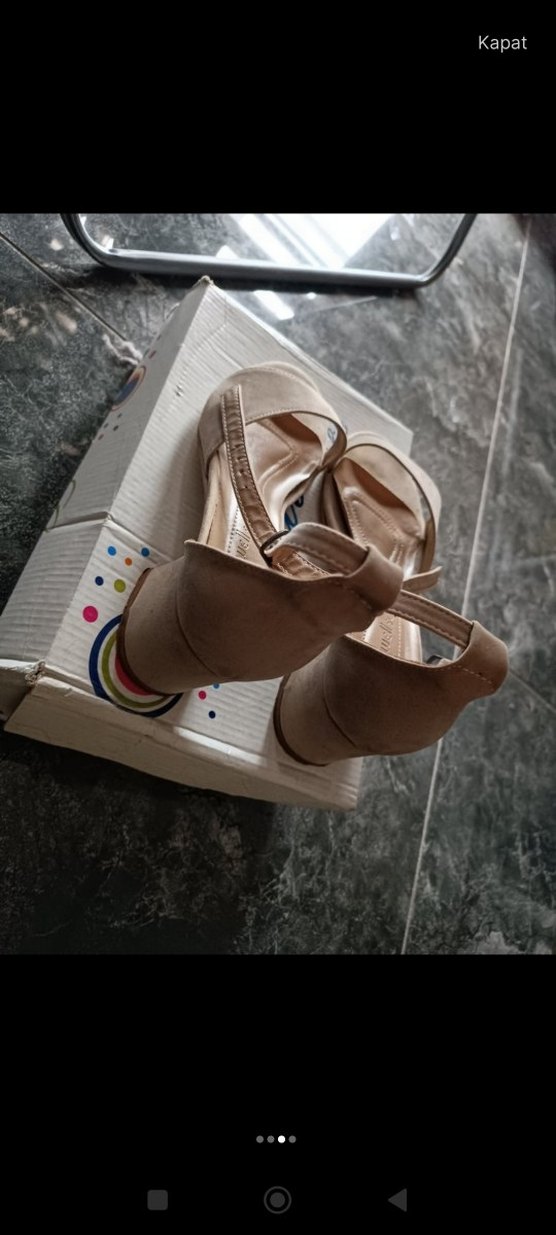 Bej Kadın Dolgu Topuklu Tokalı Ayakkabı - Görsel 3