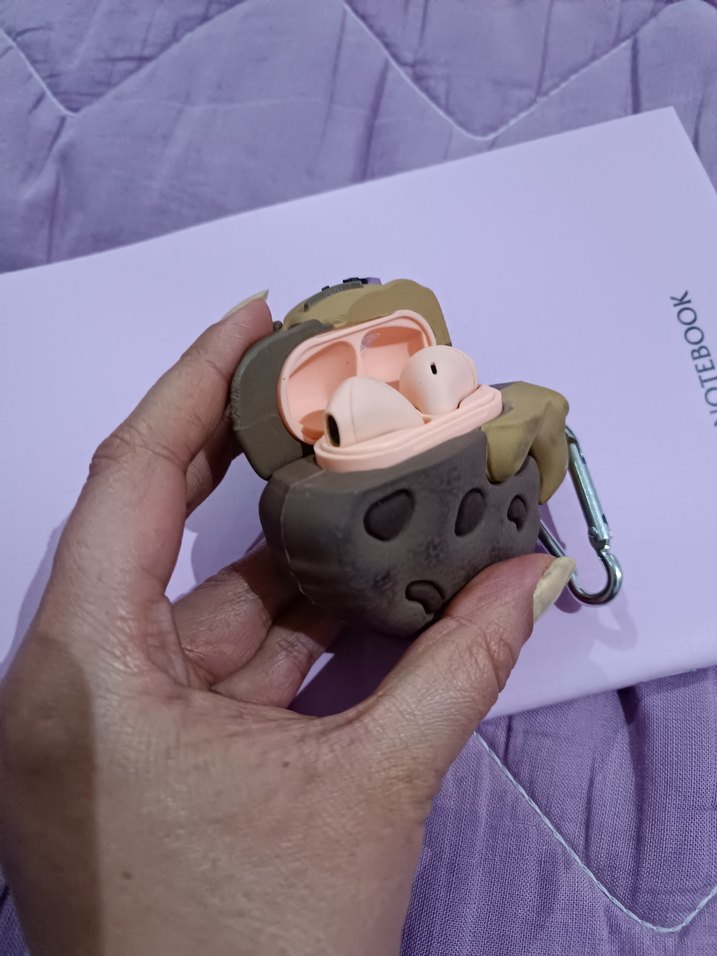 Kahverengi Ayıcık Figürlü Anahtarlık kulaklık kılıfı - Görsel 4