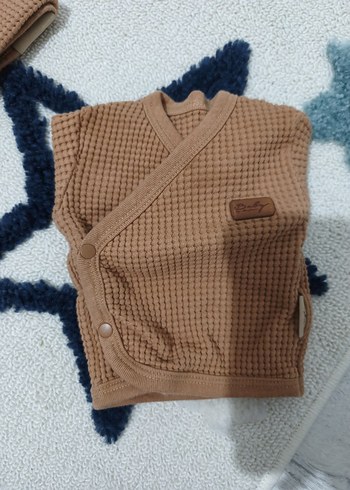 Kahverengi Örgü Kısa Kollu Bebek Body - Görsel 2