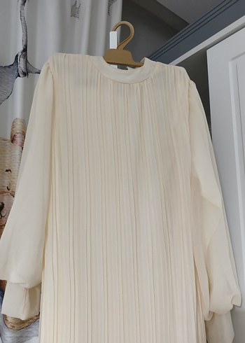 Beyaz Uzun Pilili Keten Elbise - Görsel 5