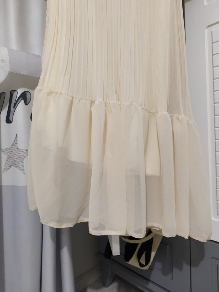 Beyaz Uzun Pilili Keten Elbise - Görsel 3