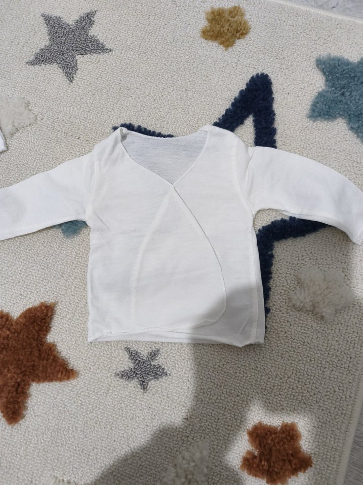 Beyaz Uzun Kollu Bebek Zıbını - Görsel 3