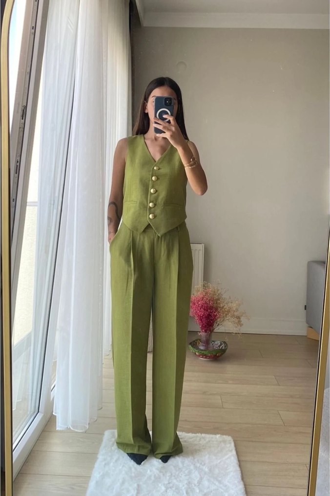 Düğmeli Kısa Yeşil Keten Kadın Yelekli takım - Görsel 3