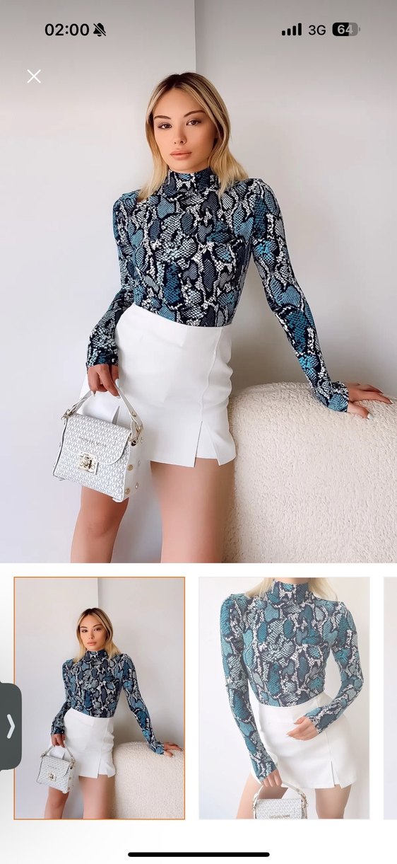 Mavi Yılan Derisi Desenli Boğazlı Bluz - Görsel 2