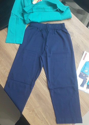 Erkek Çocuk Uzun Kollu Renkli Baskılı Pijama - Görsel 4