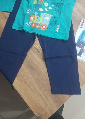 Erkek Çocuk Uzun Kollu Renkli Baskılı Pijama - Görsel 6