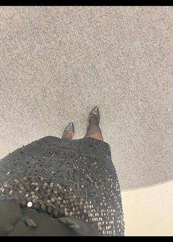 Siyah Parlak Mini Etek - Görsel 3