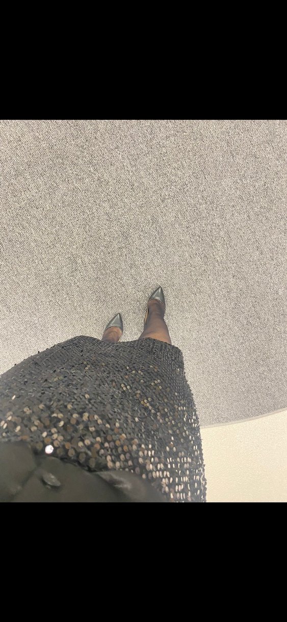 Siyah Parlak Mini Etek - Görsel 3