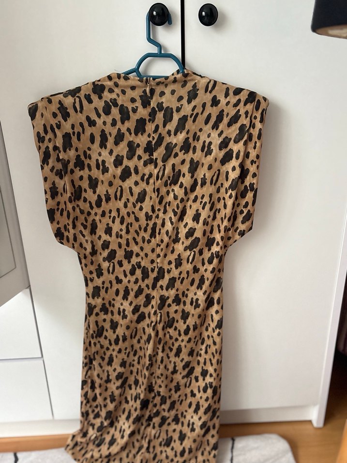 Drapeli V Yaka Midi Elbise - Kahverengi - Görsel 5