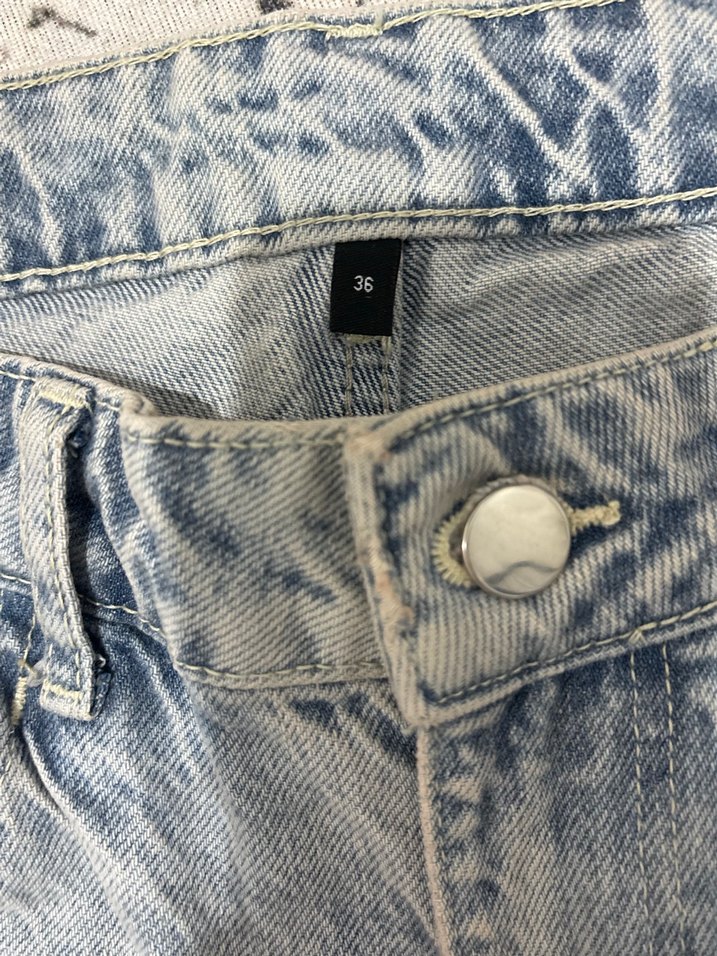 Bilekte Gri Bol Kesim Kadın Kot Pantolon - Görsel 3