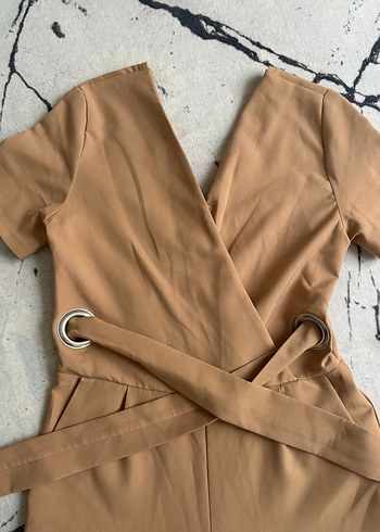 Bej Kadın V Yaka Kemerli Tulum - Görsel 3