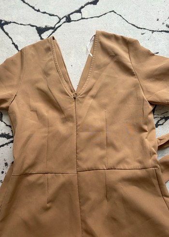 Bej Kadın V Yaka Kemerli Tulum - Görsel 4