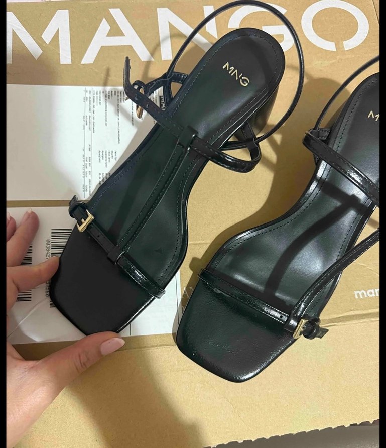 Klasik Siyah Tokalı Topuklu Kadın Sandalet - Görsel 2