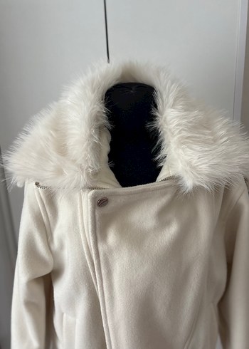 Kadın Beyaz Kürklü Midi Ceket - Görsel 2