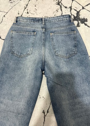 Bilekte Gri Renkli Rahat Kesim Kadın Denim Pantolon - Görsel 4