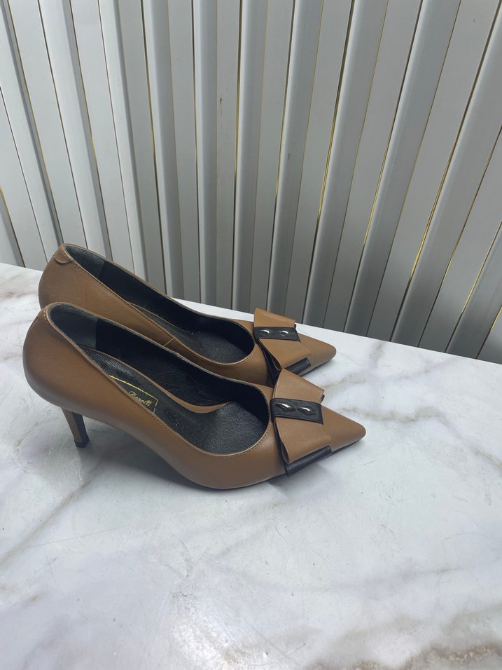 Kahverengi Tokalı Kadın Stiletto - Görsel 2