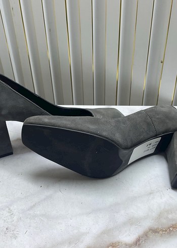 Gri Süet Blok Topuklu Kadın Stiletto - Görsel 3