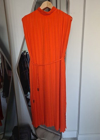 Kolsuz Piliseli Turuncu Uzun Elbise - Görsel 3