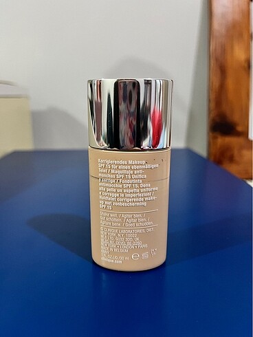 Clinique Clinique Even Better Fondöten spf15