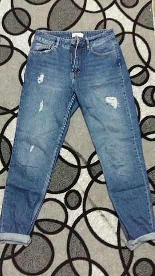 mom jean