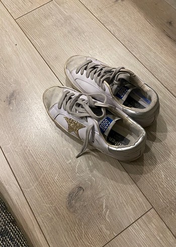 Golden Goose Deluxe 36