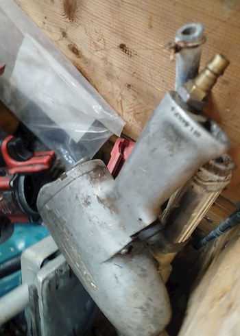 Turkuaz Renkli Elektrikli Alet Parçası - Görsel 10